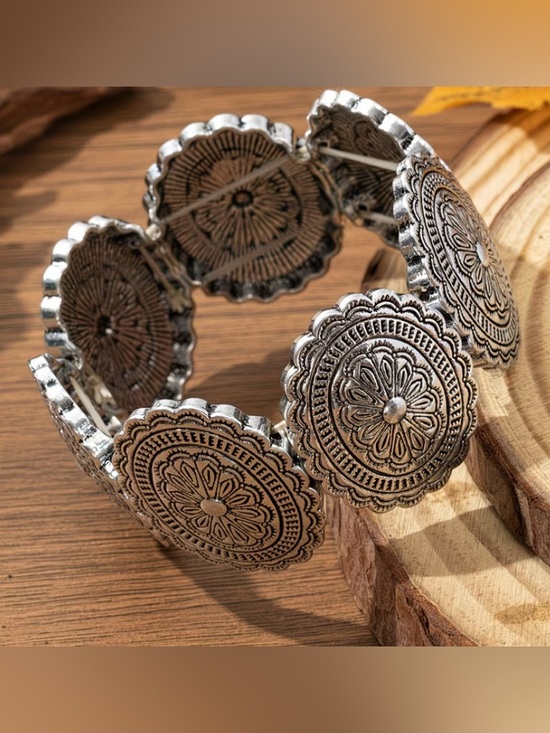 None Jewelry - BOHO Silver Floral Medallion Stretch Bracelet